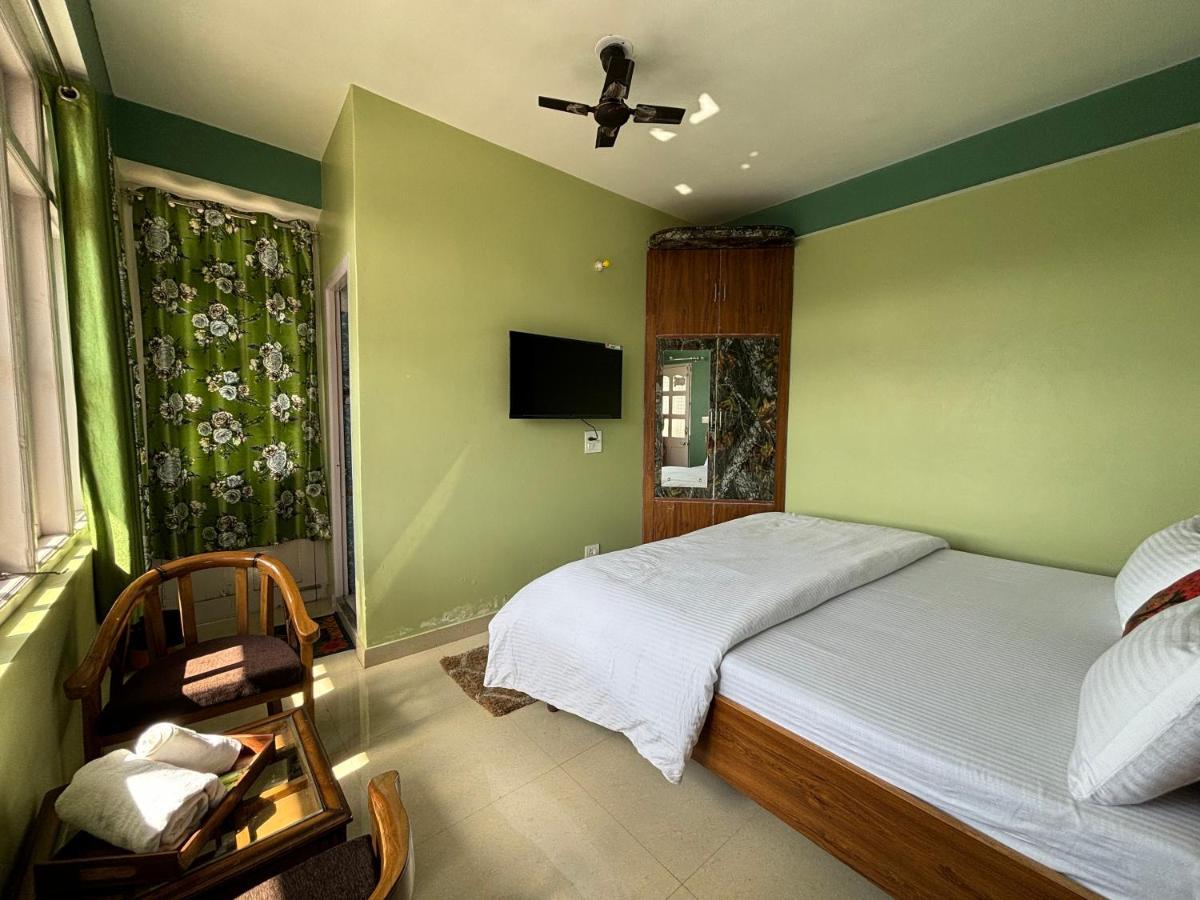 Zu-Zu Hostels Shimla Ngoại thất bức ảnh
